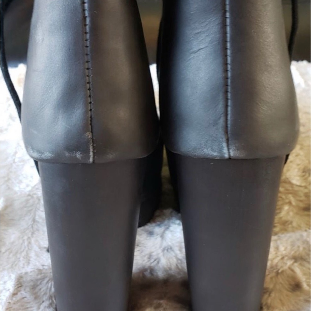 Jeffrey Campbell NOLA Leather ankle boots. - Picture 4 of 4